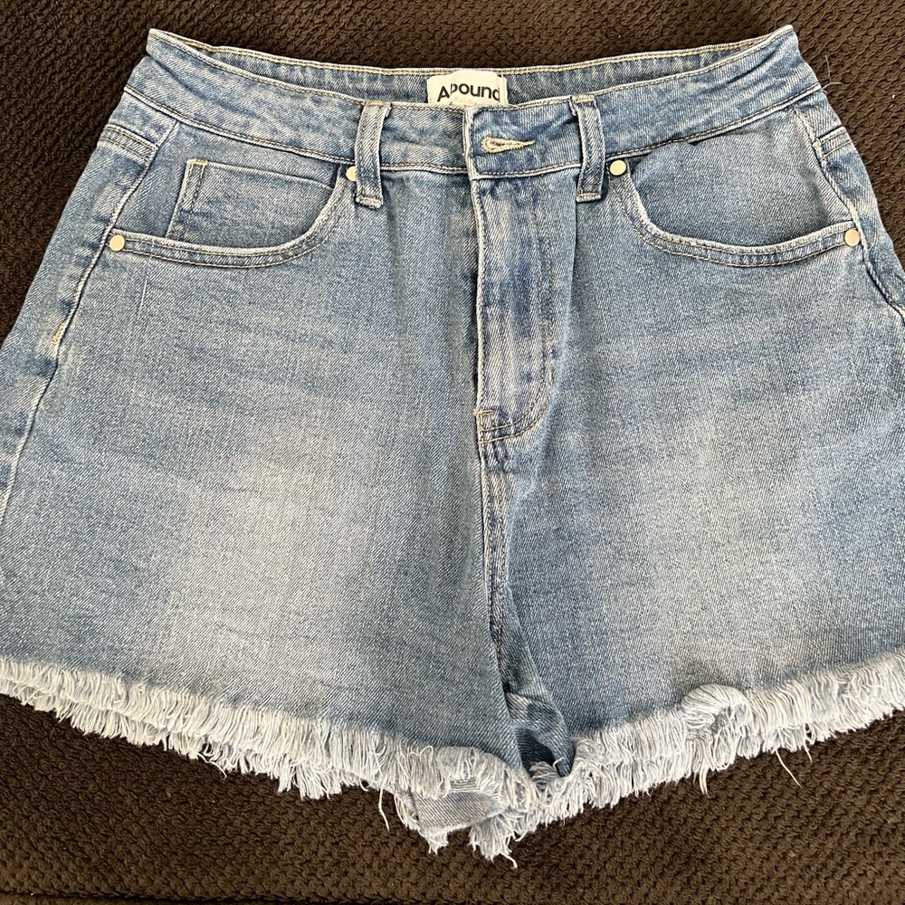 Abound high rise blue jeans
